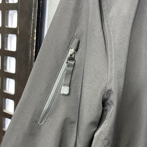🖤 Tumi Tech Performance Jacket Men’s Black Full Zip Pockets Large 🖤 - Picture 5 of 15